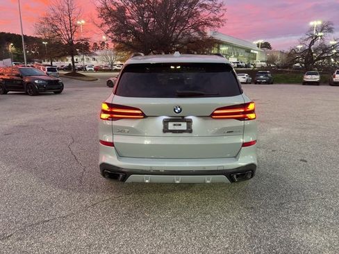 Used 2024 BMW X5 sDrive40i w/ M Sport Package image 4