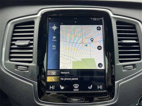 Used 2019 Volvo XC90 T5 Momentum w/ Multimedia Package image 16
