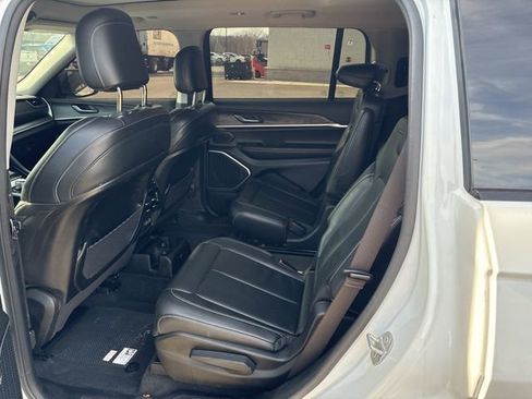 Used 2021 Jeep Grand Cherokee L Limited image 17