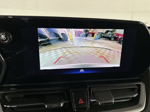 Used 2025 Chevrolet TrailBlazer LT w/ Convenience Package FWD image 18