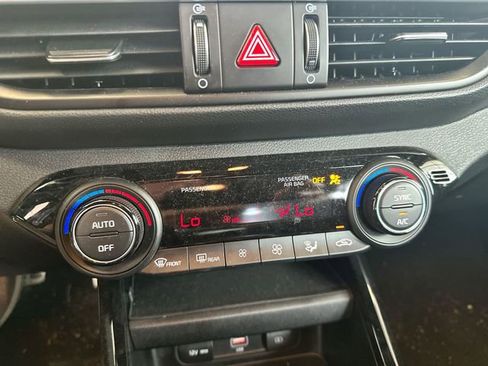 Certified 2024 Kia Forte GT-Line FWD image 18