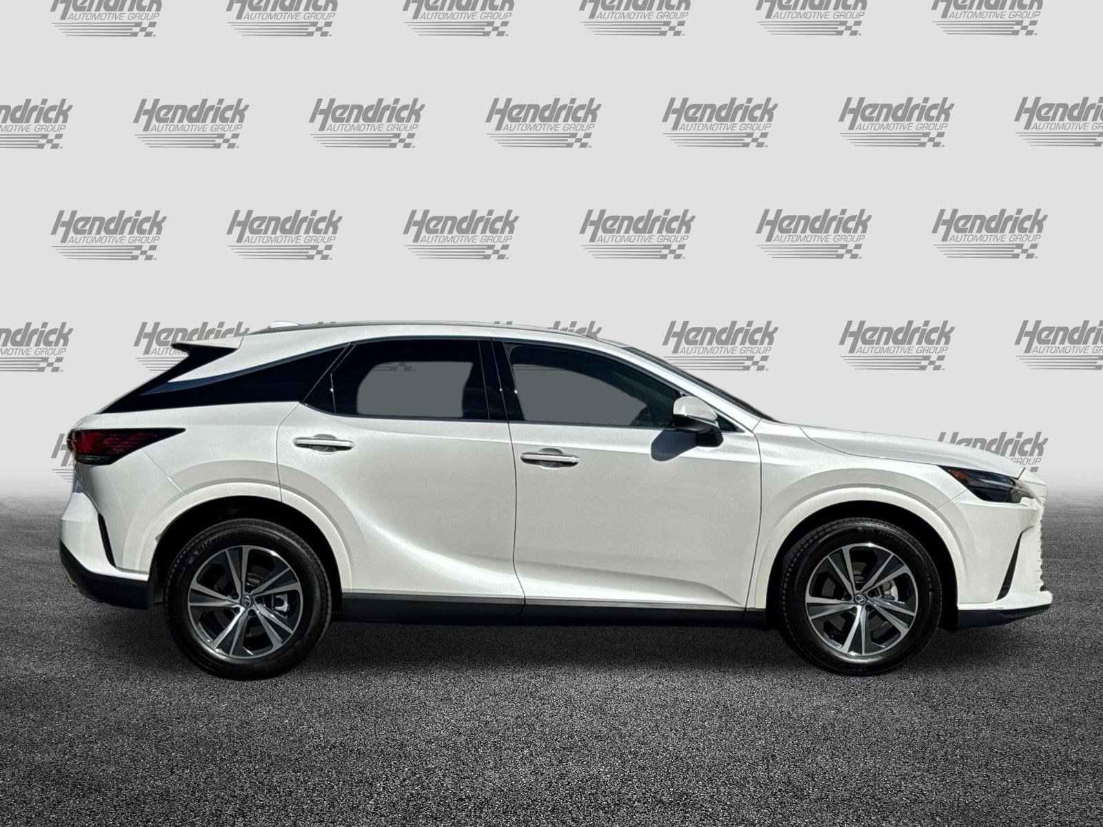 Used 2026 Lexus RX 350 FWD w/ Accessory Package (Z1) image 3