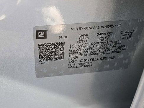 Used 2020 Chevrolet Malibu LT FWD image 32