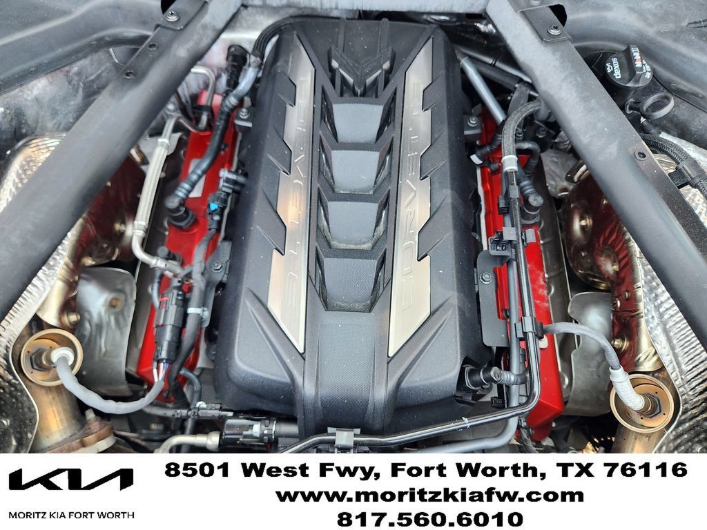 Used 2025 Chevrolet Corvette Stingray Premium Cpe w/ 3LT RWD image 31