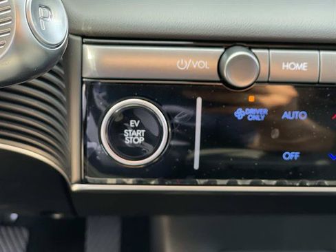 New 2026 Hyundai Ioniq 5 SEL RWD image 17