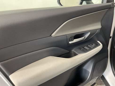 New 2026 Toyota Grand Highlander AWD image 16