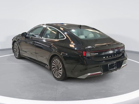 Certified 2025 Hyundai Sonata Limited image 7