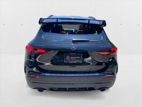 Used 2025 Mercedes-Benz GLA 35 AMG 4MATIC image 9