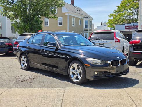 Used 2013 BMW 328i xDrive Sedan AWD/4WD image 1
