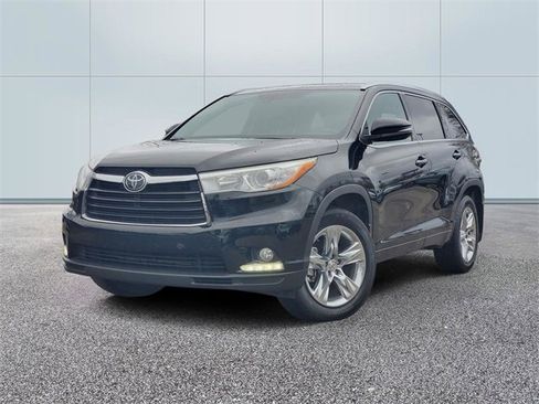 Used 2015 Toyota Highlander Limited Platinum image 1