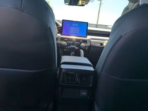 New 2026 Toyota 4Runner 4WD image 32