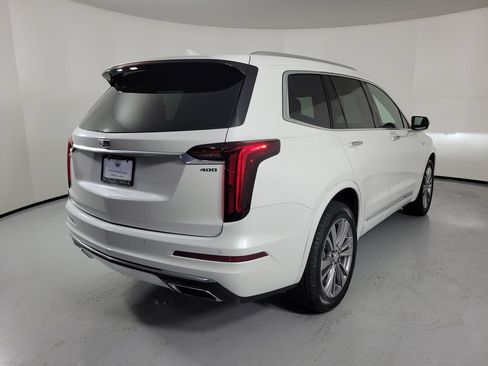 Certified 2024 Cadillac XT6 Premium Luxury w/ LPO, Floor Liner Package AWD/4WD image 4
