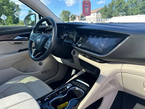 Used 2021 Buick Envision Avenir w/ Technology Package II AWD/4WD image 29
