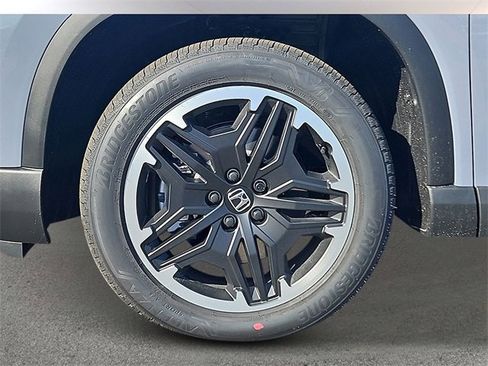 New 2026 Honda Pilot Touring image 7