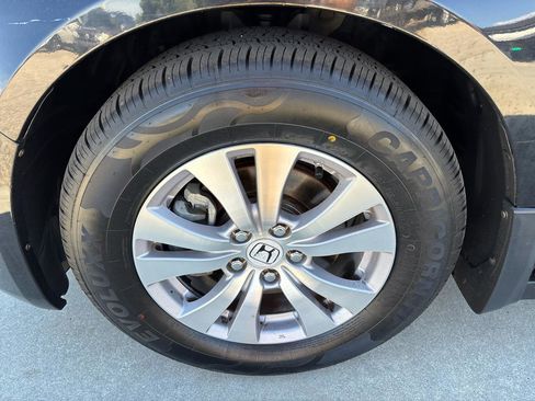 Used 2016 Honda Odyssey EX-L image 11