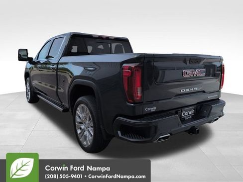Used 2022 GMC Sierra 1500 Denali w/ Denali Reserve Package AWD/4WD image 5