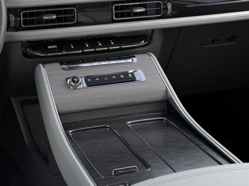 New 2026 Lincoln Aviator Reserve w/ Jet Appearance Package RWD image 15