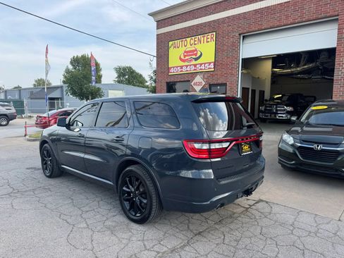 Used 2018 Dodge Durango GT RWD image 3