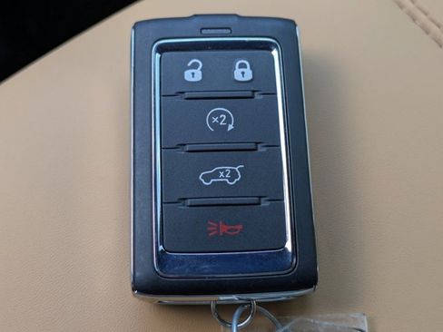 New 2025 Jeep Grand Cherokee L Summit image 26