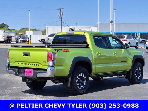 Used 2023 Toyota Tacoma TRD Off-Road image 6