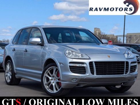 Used 2010 Porsche Cayenne GTS image 1