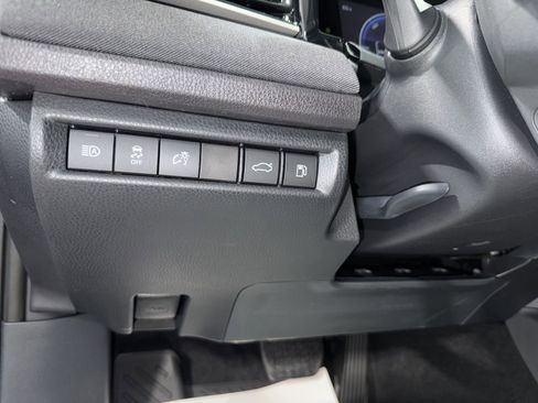 New 2026 Toyota Camry LE FWD image 30