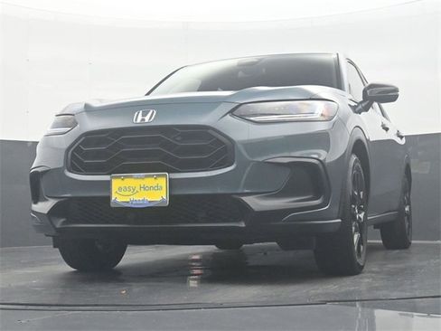 Used 2023 Honda HR-V Sport image 29