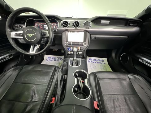 Used 2019 Ford Mustang GT Premium w/ Equipment Group 401A RWD image 18