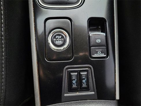 Used 2020 Mitsubishi Outlander ES image 25