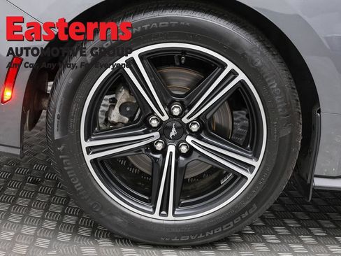 Used 2025 Ford Mustang Coupe RWD image 28