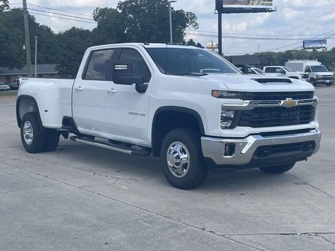 New 2026 Chevrolet Silverado 3500 LT w/ All Star Edition AWD/4WD image 5