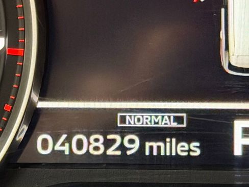 Used 2023 Mitsubishi Outlander SE AWD/4WD image 20