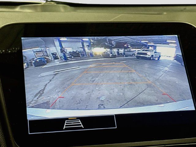 Used 2021 Chevrolet Malibu LT FWD image 14