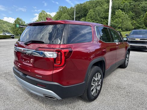 Used 2023 GMC Acadia SLE AWD/4WD image 6