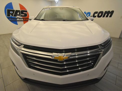 Used 2022 Chevrolet Equinox Premier AWD/4WD image 8