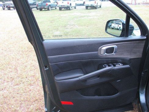 Used 2021 Kia Sorento SX Prestige image 17