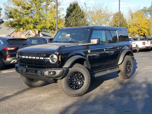 New 2025 Ford Bronco Big Bend w/ Black Diamond Package image 1