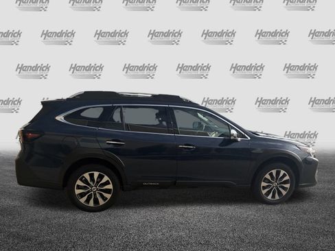Used 2023 Subaru Outback Touring image 11