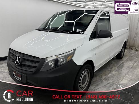 Used 2019 Mercedes-Benz Metris image 3