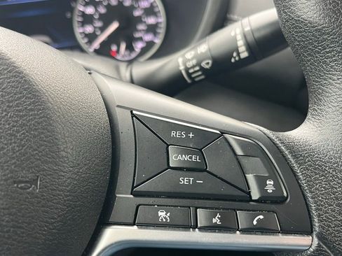 Used 2024 Nissan Sentra SV image 13