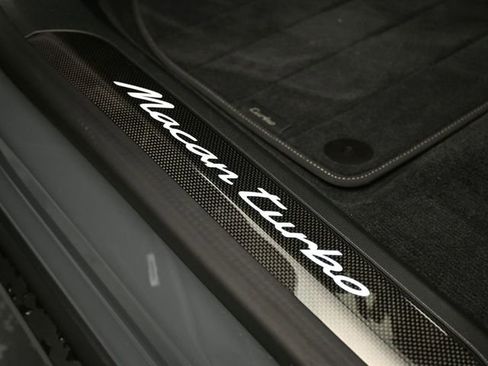 New 2025 Porsche Macan Turbo Electric image 12