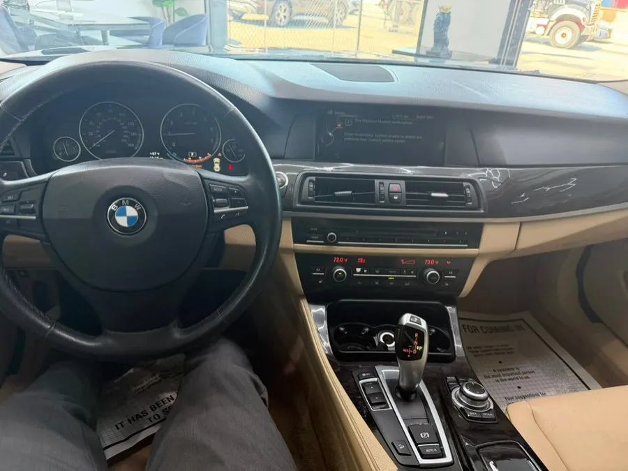 Used 2013 BMW 528i xDrive Sedan AWD/4WD image 7
