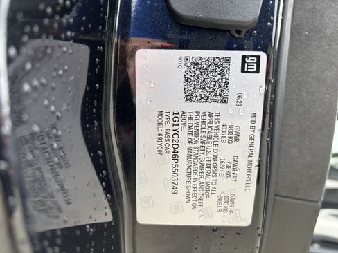 Used 2023 Chevrolet Corvette Stingray Premium Cpe RWD image 37