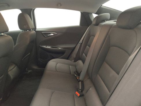 Used 2021 Chevrolet Malibu LS w/ Driver Confidence Package II FWD image 18
