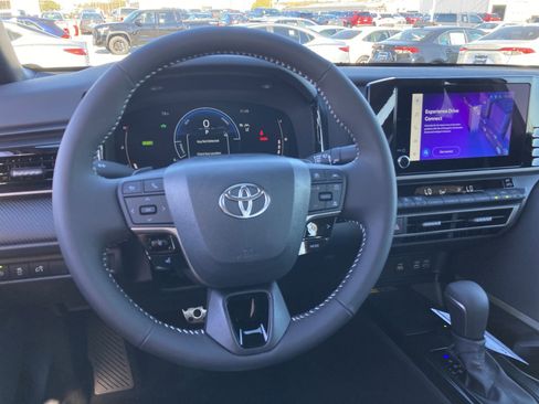 Certified 2026 Toyota Camry SE image 11