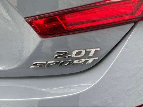Used 2021 Honda Accord Sport image 10