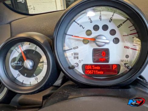Used 2011 MINI Cooper Convertible FWD image 9