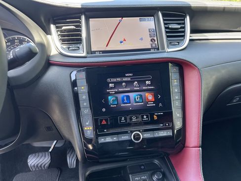 Used 2023 INFINITI QX50 Sport FWD image 25