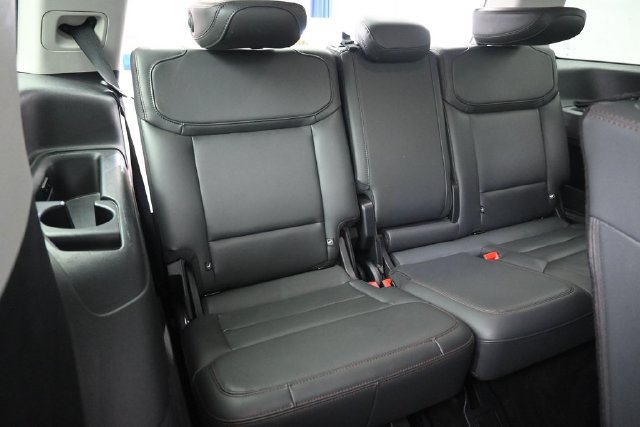 Certified 2025 Ford Expedition Active AWD/4WD image 28