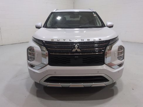 Used 2023 Mitsubishi Outlander SEL AWD/4WD image 10